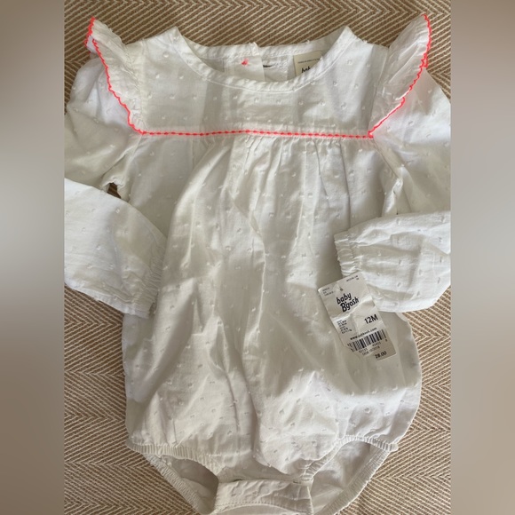 OshKosh B’Gosh Baby Girl Bodysuit White Swiss Dot 12m NWT - Picture 2 of 3